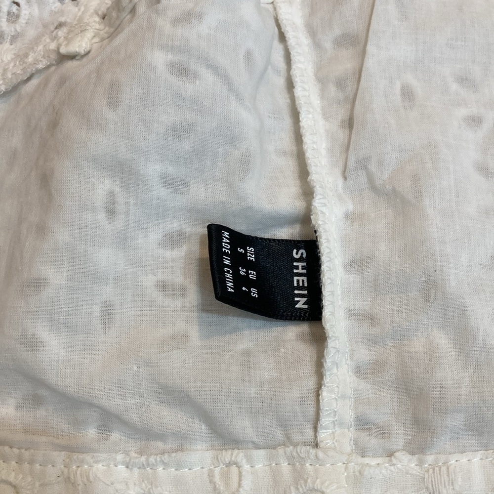 White eyelet open back tank - Picture 6 of 8